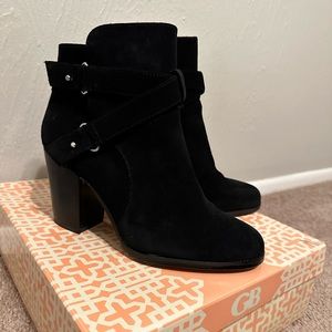 Gianni Bini Black Booties